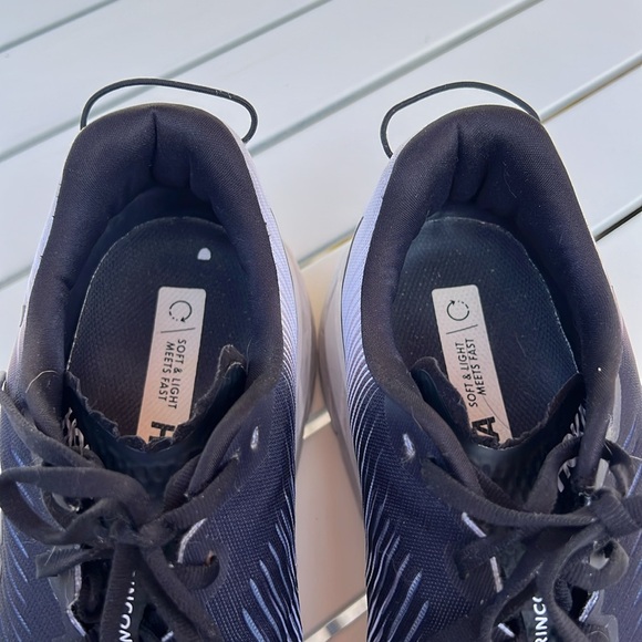 Men’s Hokas - Picture 3 of 8